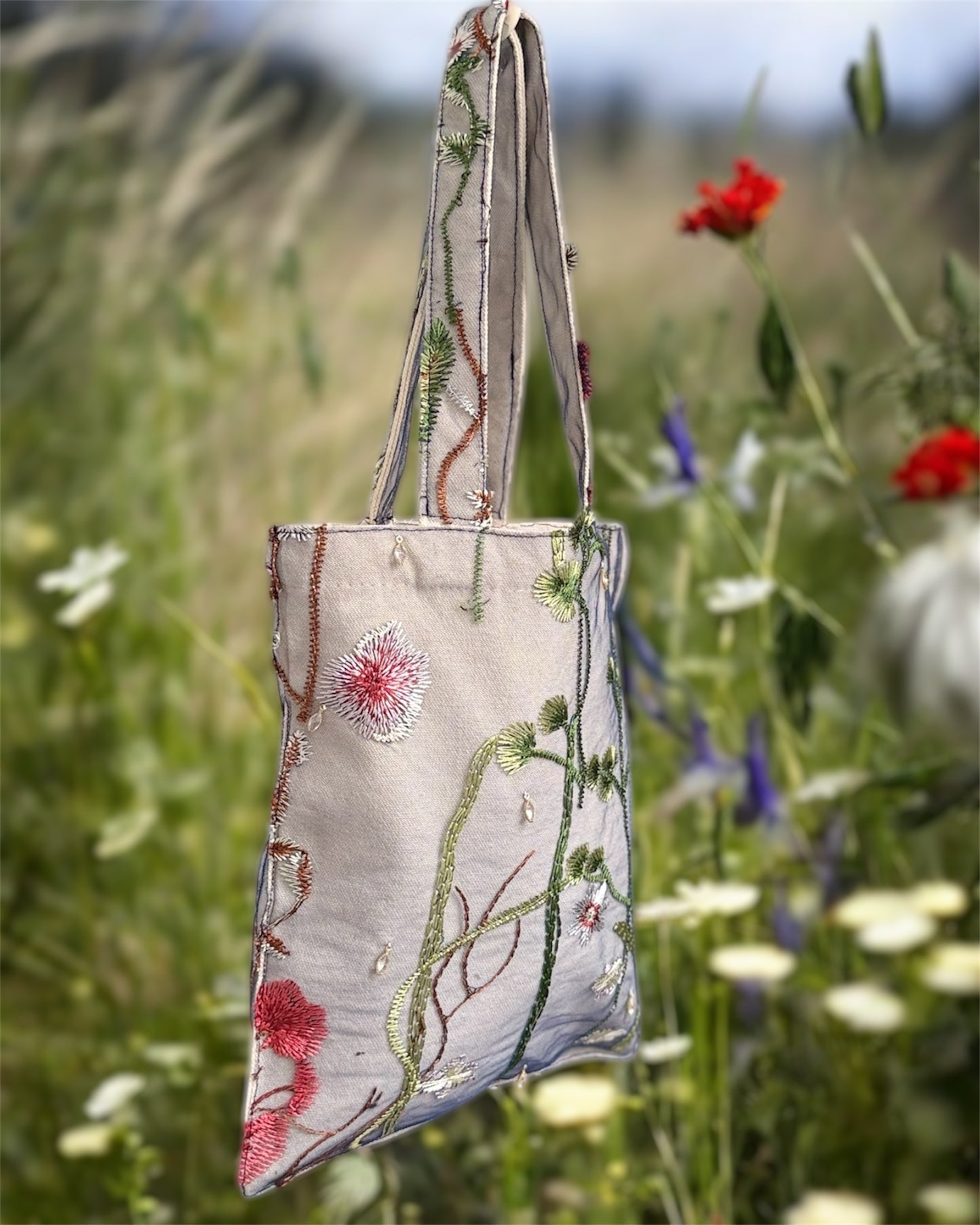 Champs de Fleurs Mini Tote in Navy