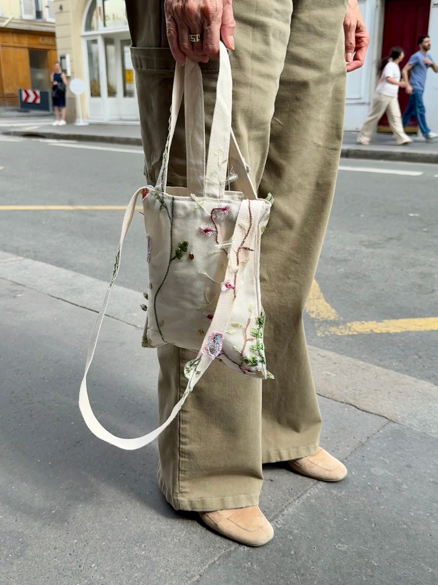 Champs de Fleurs Mini Tote in Cream